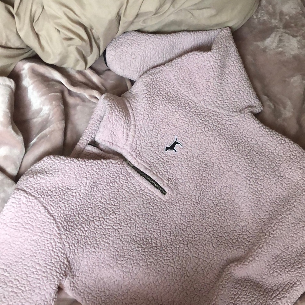 Powder Pink Sherpa Hoodie 🤑